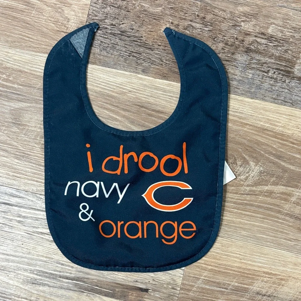 Chicago Bears 🐻 Bib